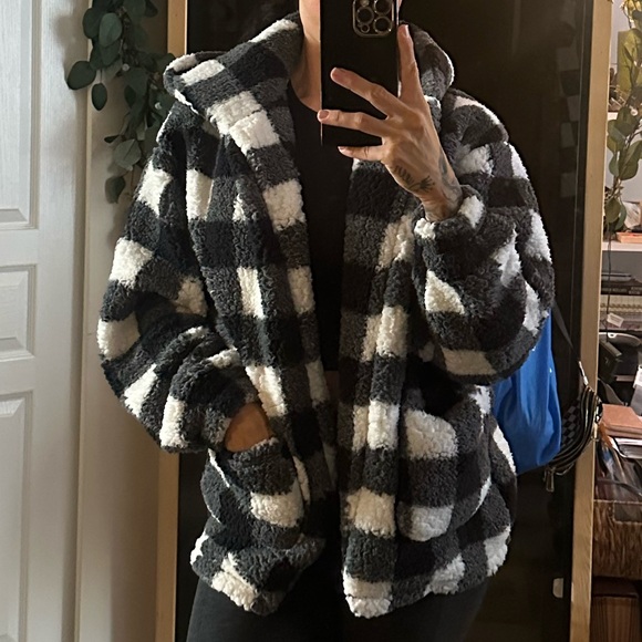 Women’s Sherpa sweater - Picture 2 of 4